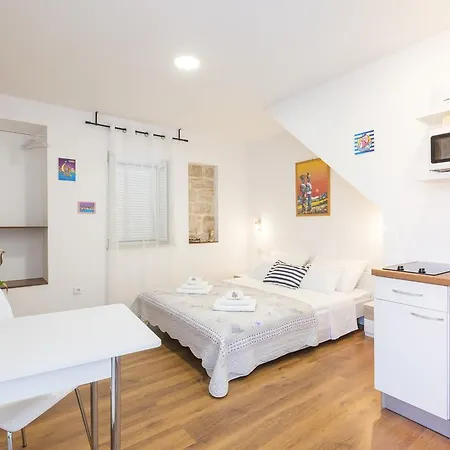 Agata House Hvar * חוואר